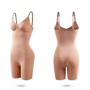 Seamless Bodysuit Shapewear and butt lifter
With Strappy Back-Chest size S-M